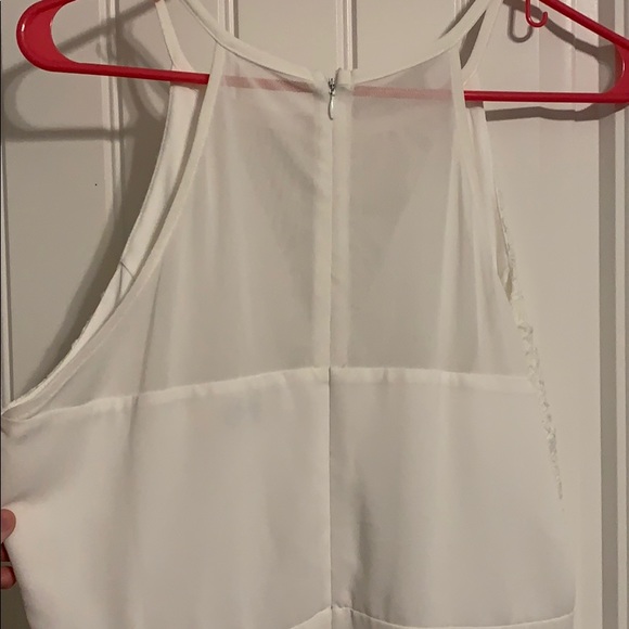 Halter dress - Picture 3 of 4